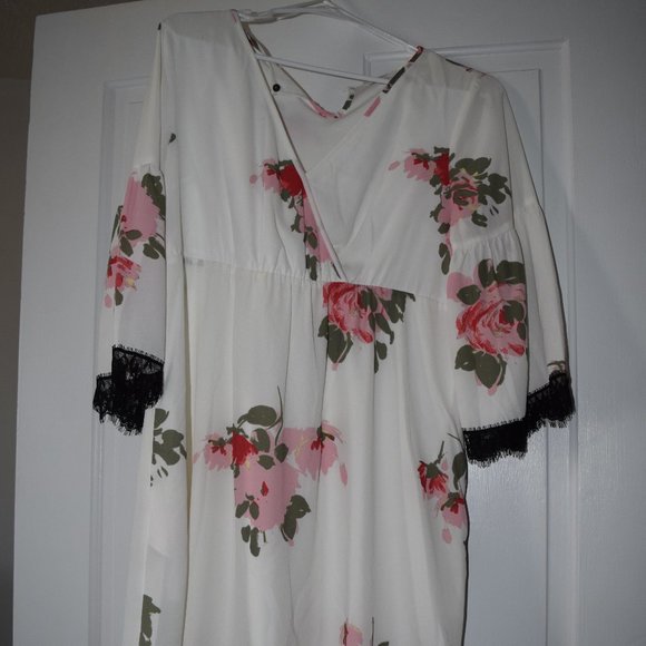 Dress - Picture 1 of 1
